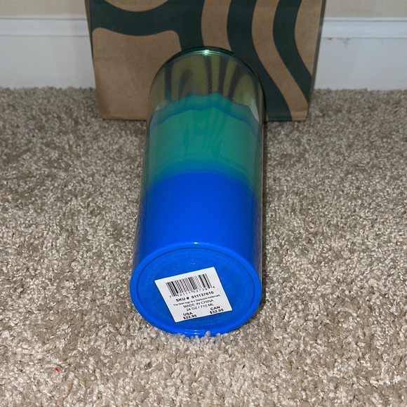 Starbucks “SPEARMINT WAVE” Venti cold cup coffee tumbler 24 oz HOLIDAY 2022 - Picture 3 of 7